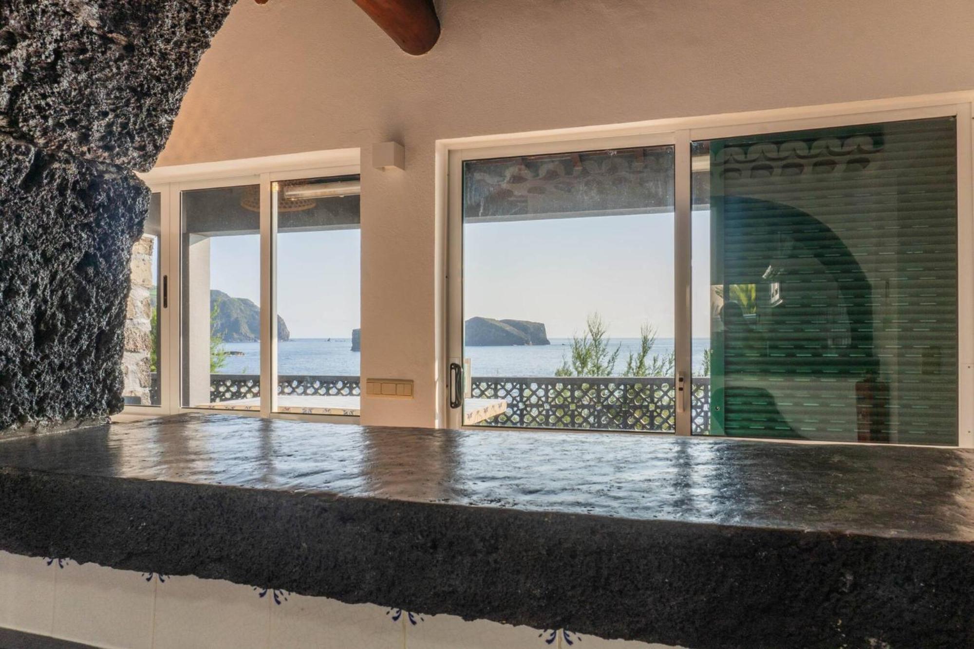 Mosteiros Natural Pool House Bagian luar foto