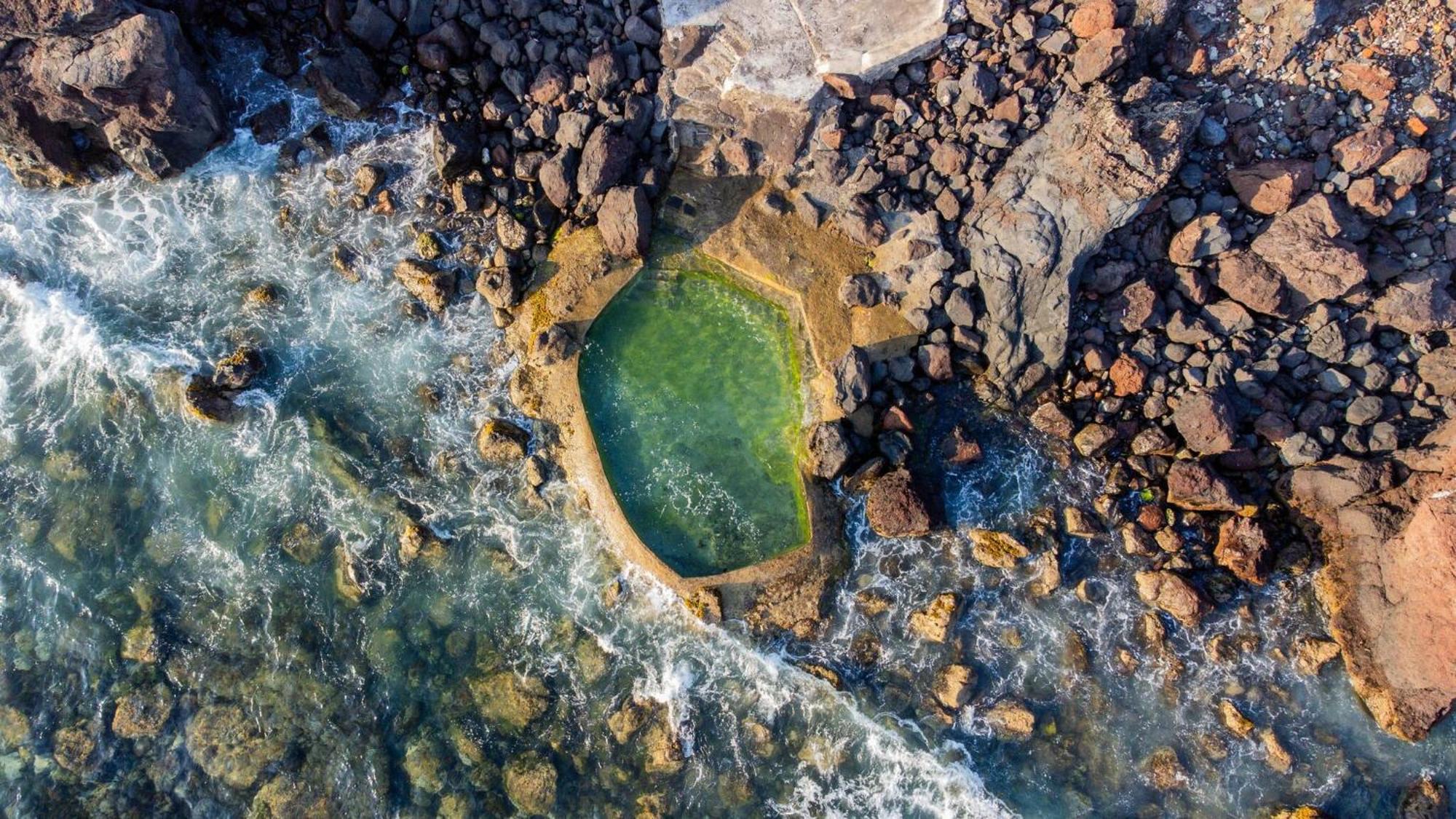 Mosteiros Natural Pool House Bagian luar foto